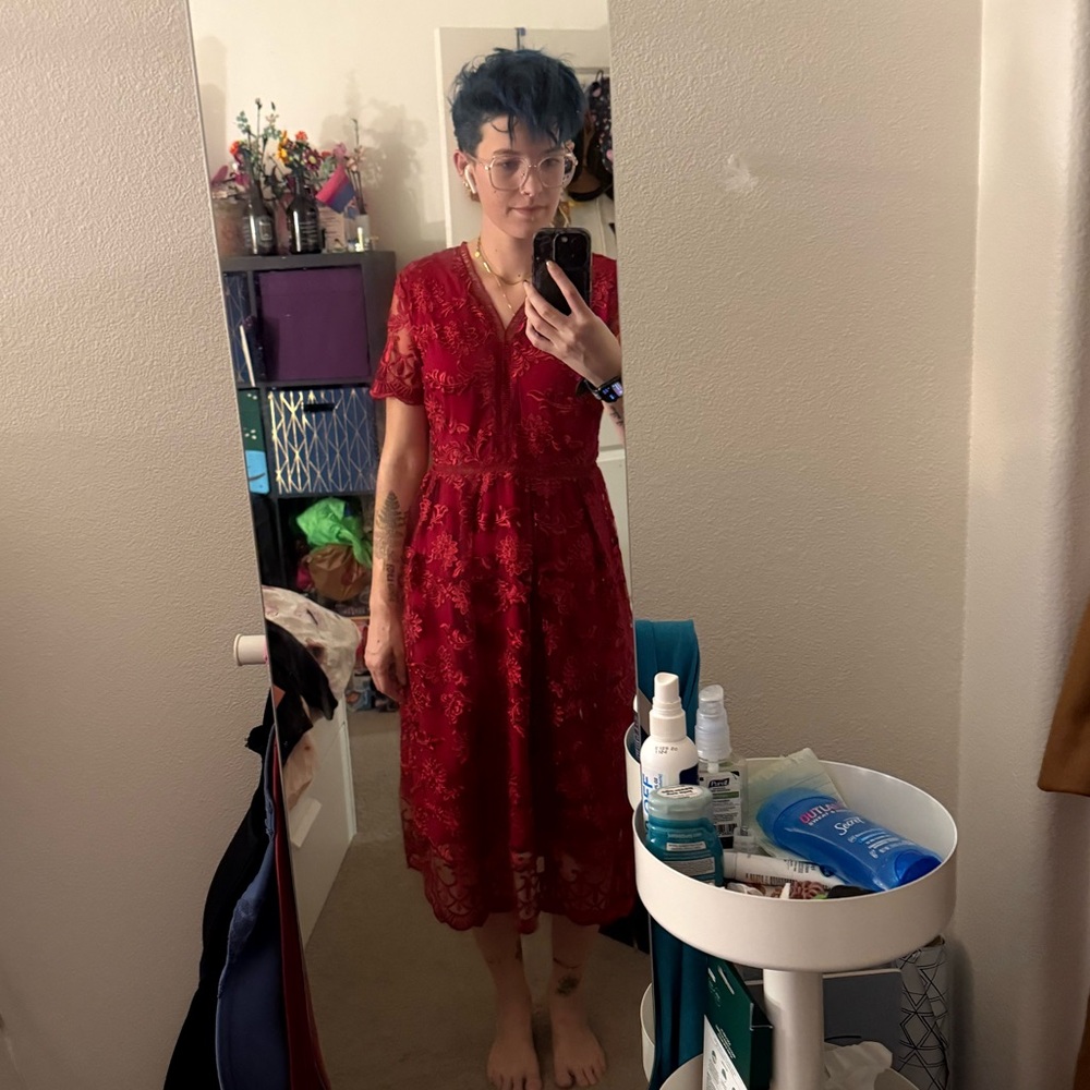 Deep Red/pink Floral Lace Midi Dress